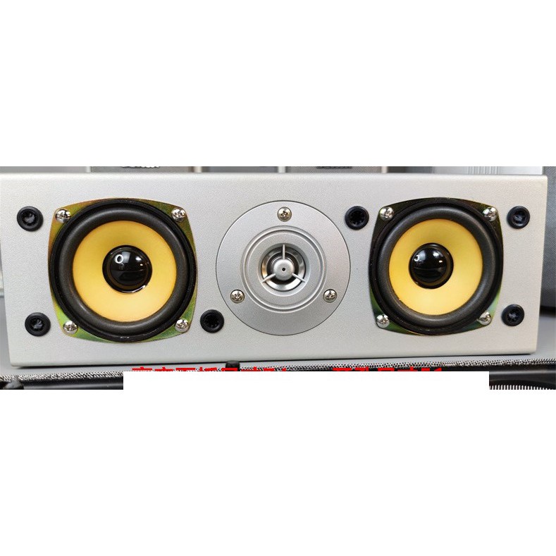 1 cái Loa thanh Soundbar giải phóng tồn kho các loại