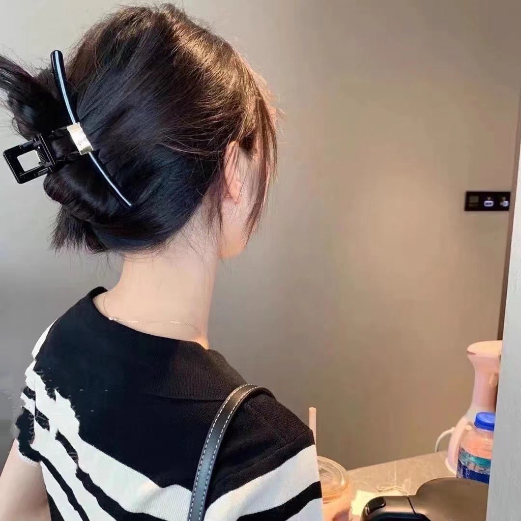 Kẹp Chữ C Lớn Bằng Kim Loại Acrylic Phong Cách Retro Pháp Hàng Mới 2022