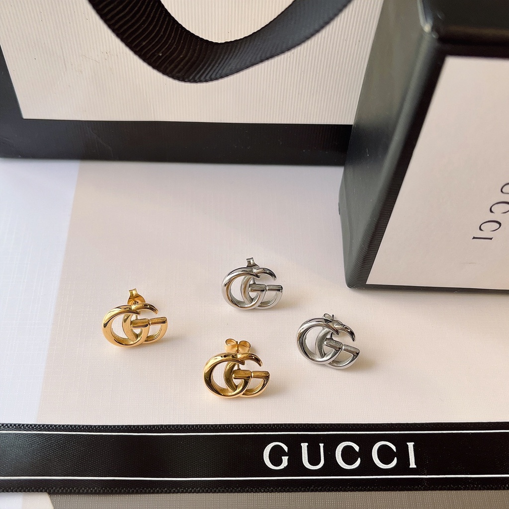 Bông Tai Gucci Bằng Thép Titan Họa Tiết GG Đôi Khắc Chữ Thời Trang Cho Nữ