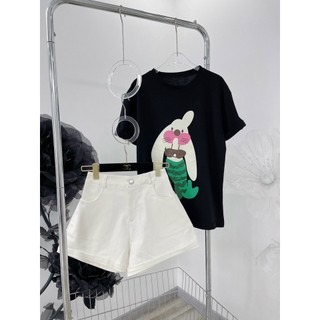 Set áo thun đen + quần short trắng angi home