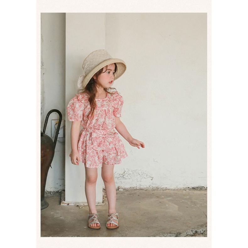 Áo Thun Cotton Mỏng Cổ Vuông In Họa Tiết Hoa Phong Cách Phương Tây Thời Trang Mùa Hè 2023 Cho Bé Gái