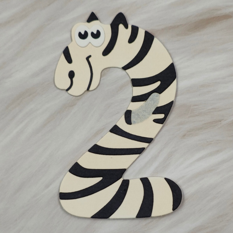 Khuôn Cắt Giấy Kim Loại Trang Trí Hình Động Vật Ngộ Nghĩnh