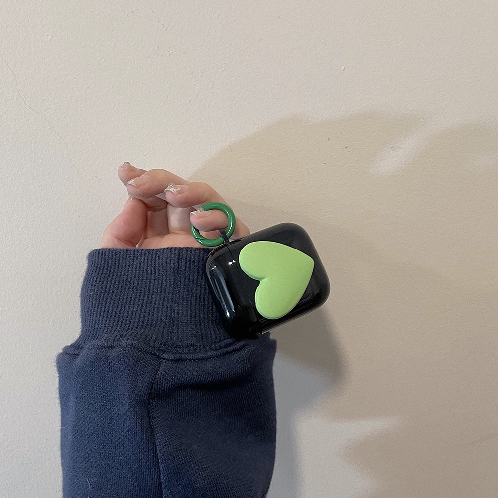 Vỏ Bảo Vệ Hộp Sạc Tai nghe không dây Airpods 1 / 2 / pro Bằng TPU Mềm Họa Tiết Trái Tim Màu Đen / Xanh Lá Kiểu Hàn Quốc