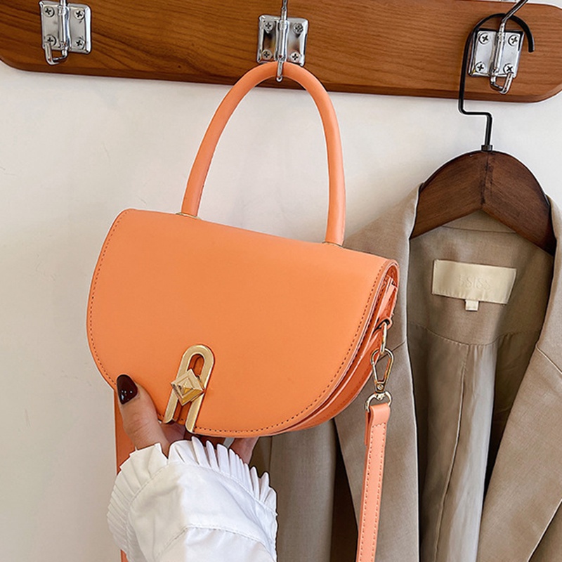 Túi Đeo Chéo Một Bên Vai Có Khóa Đơn Giản IELGY Dành Cho Nữ