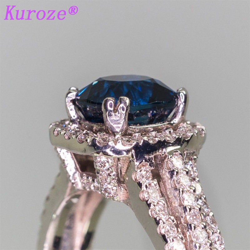 Nhẫn Đính Đá Sapphire Hình Vuông Màu Xanh Dương Thời Trang