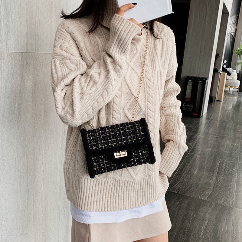 Túi đeo chéo dáng vuông nhỏ có dây xích thời trang trẻ trung dành cho nữ