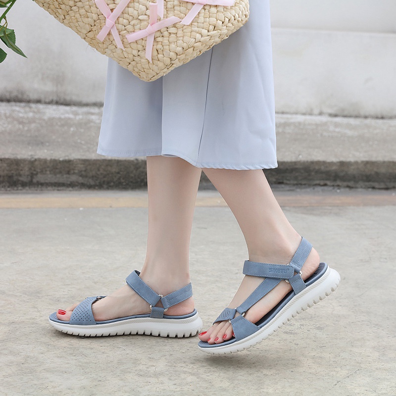 Giày Sandal Thể Thao Hở Ngón Đế Dày Phẳng Dễ Phối Đồ Phong Cách Thể Thao Ngoài Trời