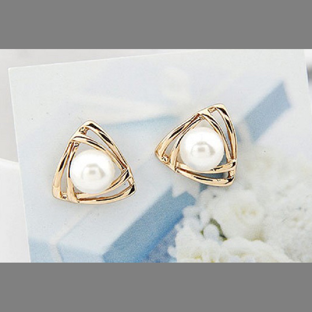 Onemetertn Bông Tai Hình Tam Giác Đính Ngọc Trai Giả Màu Trắng Thời Trang Cho Nữ VN