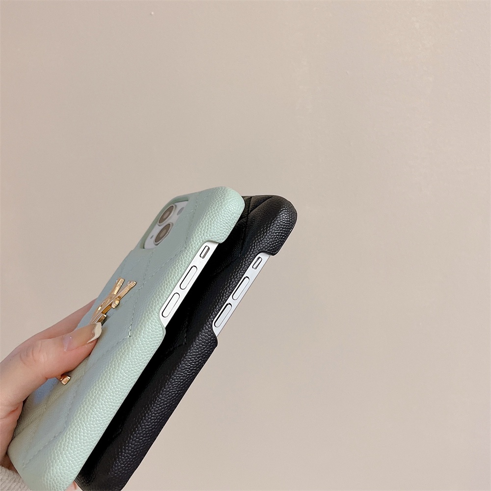 Bao Da In Logo Thời Trang Sang Trọng Cho IPhone 14 Pro / 14 Plus / 14 Pro Max / 13 Pro / 13 Pro Max / 12 Pro / 12 Pro Max / 11