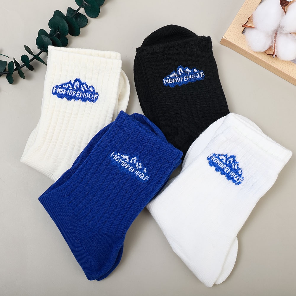 Vớ Thể Thao Đơn Giản Bằng Cotton Mềm Thoáng Khí Màu Trơn Thời Trang Cho Nam / Nữ