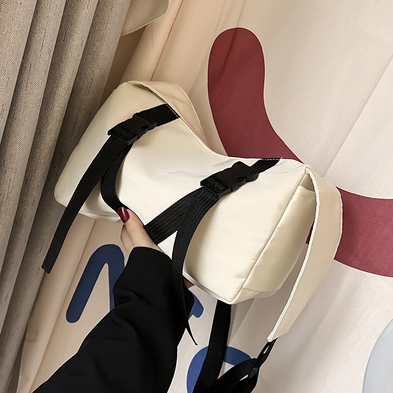 Túi Đeo Chéo Màu Sắc Đơn Giản Phong Cách Hàn Quốc