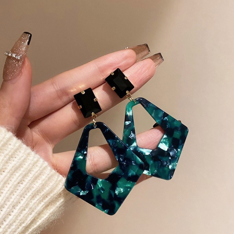 Bông Tai Dạng Xỏ Bằng Acrylic Thời Trang Cao Cấp Cho Nữ