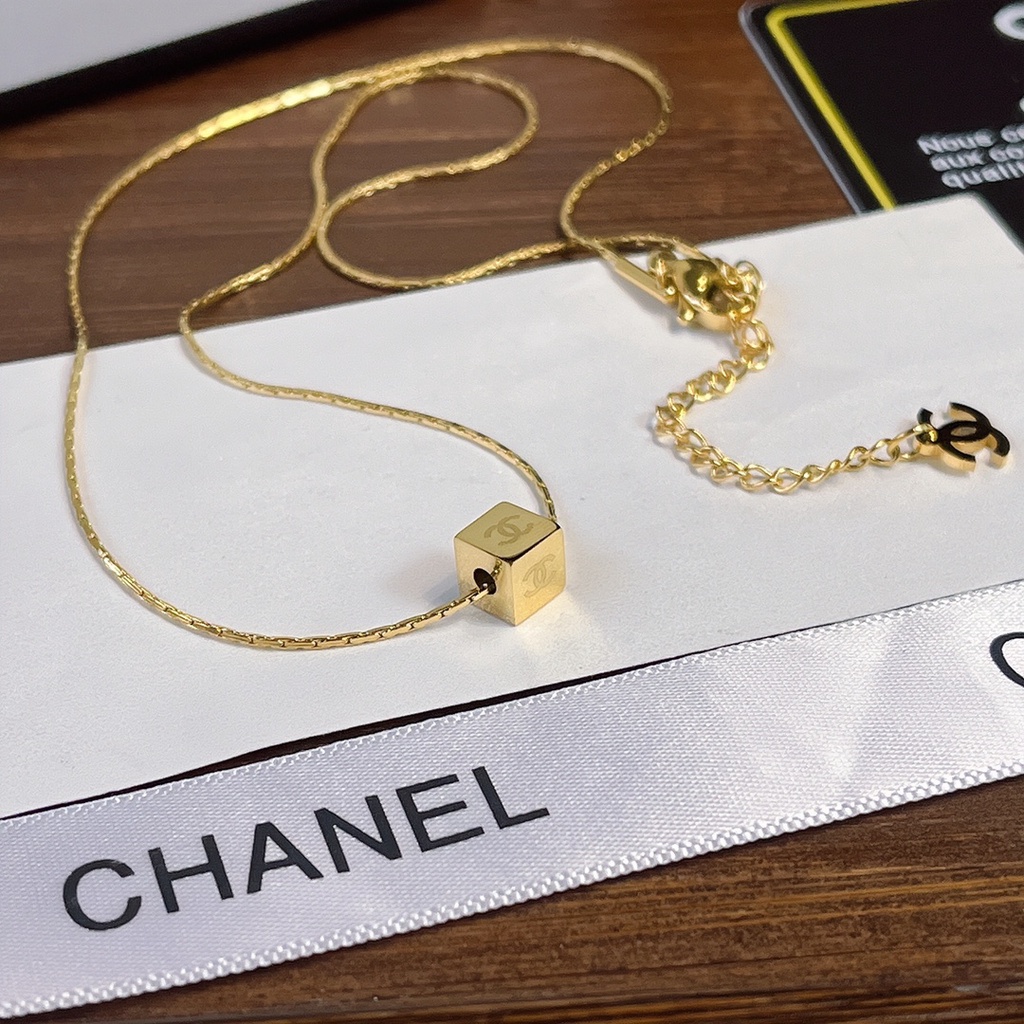 Vòng cổ Thép Titan Hai Lớp Mặt Chữ Thanh Lịch Cho Nam Nữ