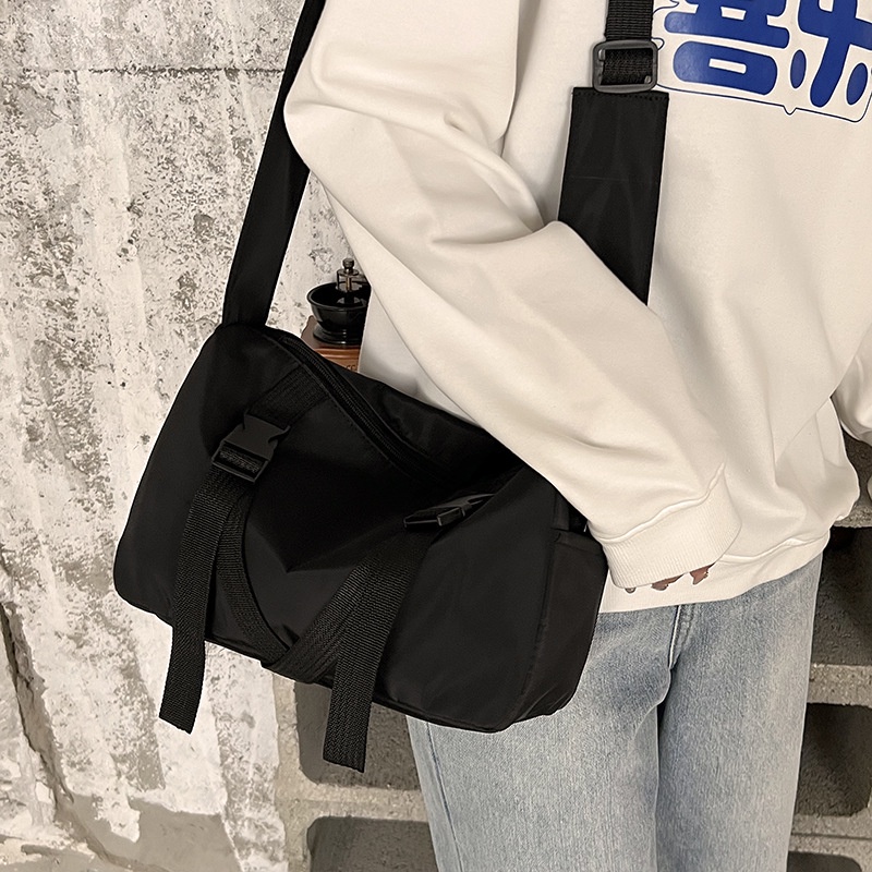 Túi Đeo Chéo Màu Sắc Đơn Giản Phong Cách Hàn Quốc