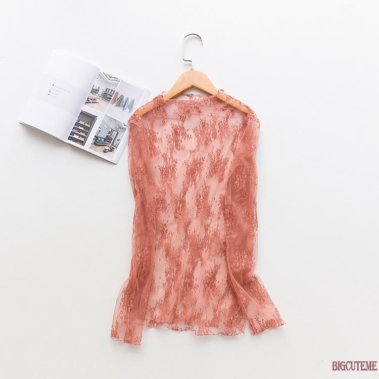 [] Áo Thun Dáng Rộng Cổ Cao Xuyên Thấu Tay Dài Phối Ren Hoa Cơ Bản Dành Cho Bạn Nữ