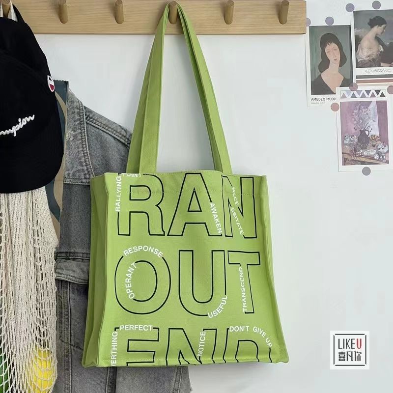 Túi Xách Canvas In Chữ Màu Xanh Lá Thời Trang