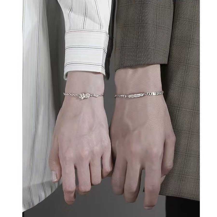 Vòng Tay Thép Titan Mặt Hoa Thời Trang Cho Cặp Đôi