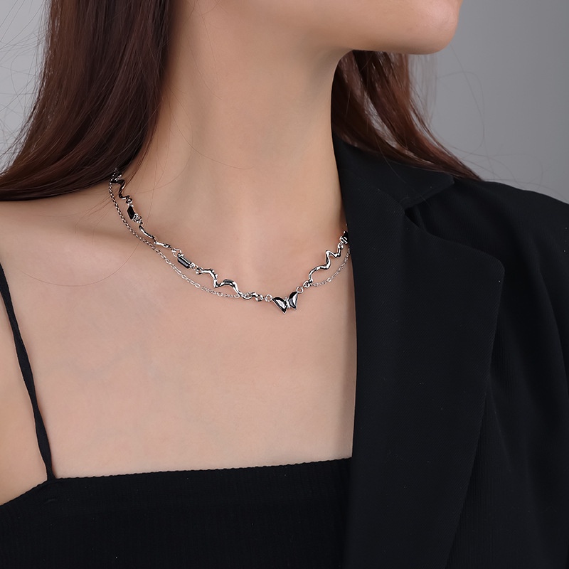 Vòng cổ Họa Tiết Bướm Kiểu Gợn Sóng Sang Trọng Thời Trang Cho Nữ