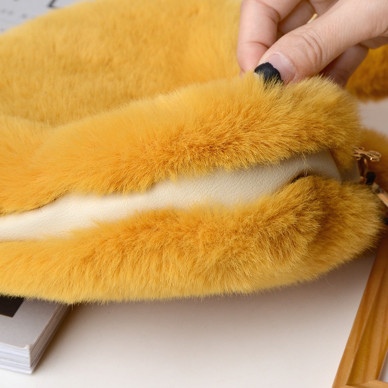 Túi Đeo Chéo Vai Hình Trái Tim Bằng Lông Nhung Nhiều Màu Sắc Dễ Thương Dành Cho Nữ