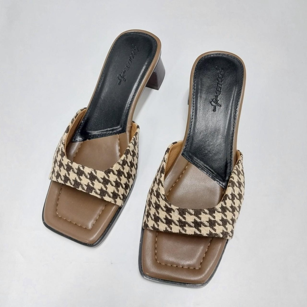 Guốc COLEE mũi vuông