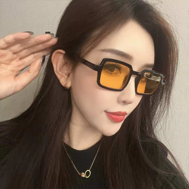 Kính Mát Gọng Vuông Nhỏ Chống Tia UV Phong Cách Vintage Thời Trang Cho Nam Nữ