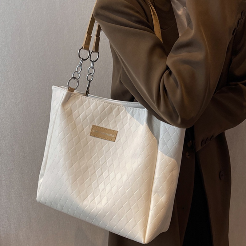 Túi Xách Da Mềm Đính Kim Cương Sức Chứa Lớn Đa Năng Cho Nữ