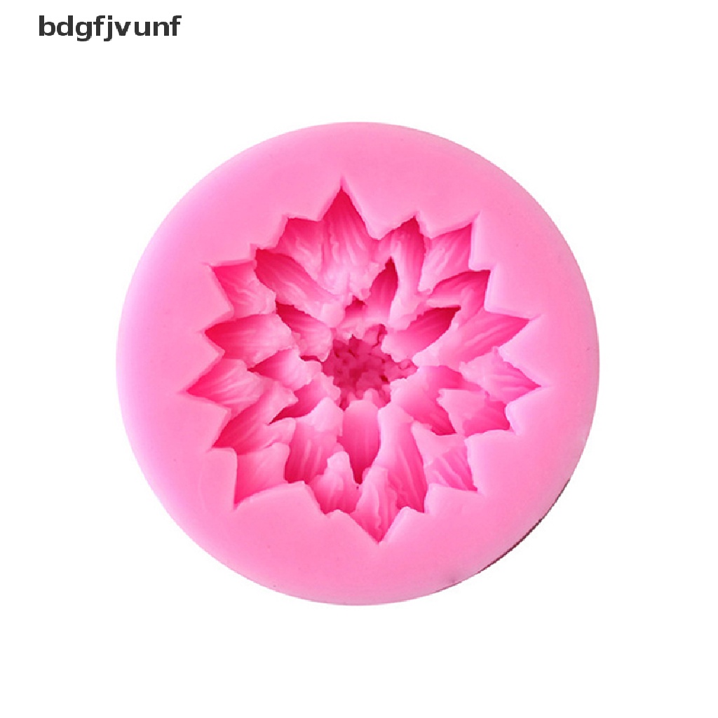 Khuôn Silicon Làm Bánh Kẹo Hình Hoa Sen Độc Đáo