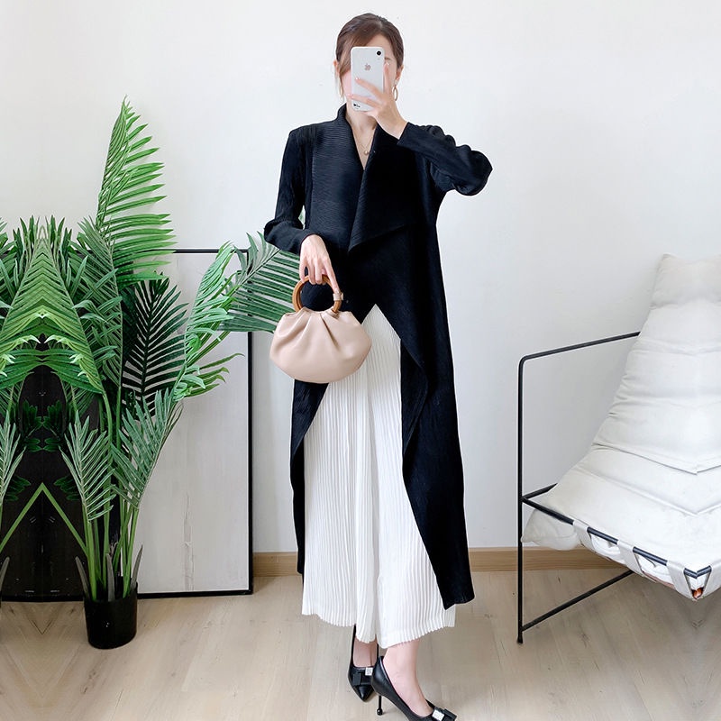 Issey miyake Áo Khoác Tay Dài Dáng Rộng Xếp Ly Thời Trang Cao Cấp