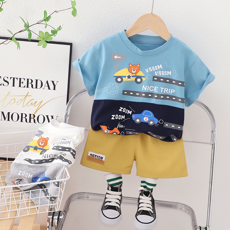 Set Đồ Mùa Hè 2 Món Gồm Áo Thun In Họa Tiết Xe Hơi + Quần Ngắn Cho Bé Trai
