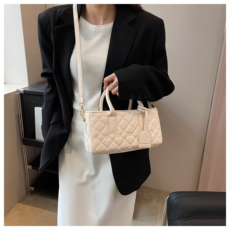 Túi Xách Đeo Chéo Một Bên Vai Hình Thoi Đơn Giản Thời Trang Mới 2023 Phong Cách Retro Phổ Biến Dành Cho Bạn Nữ