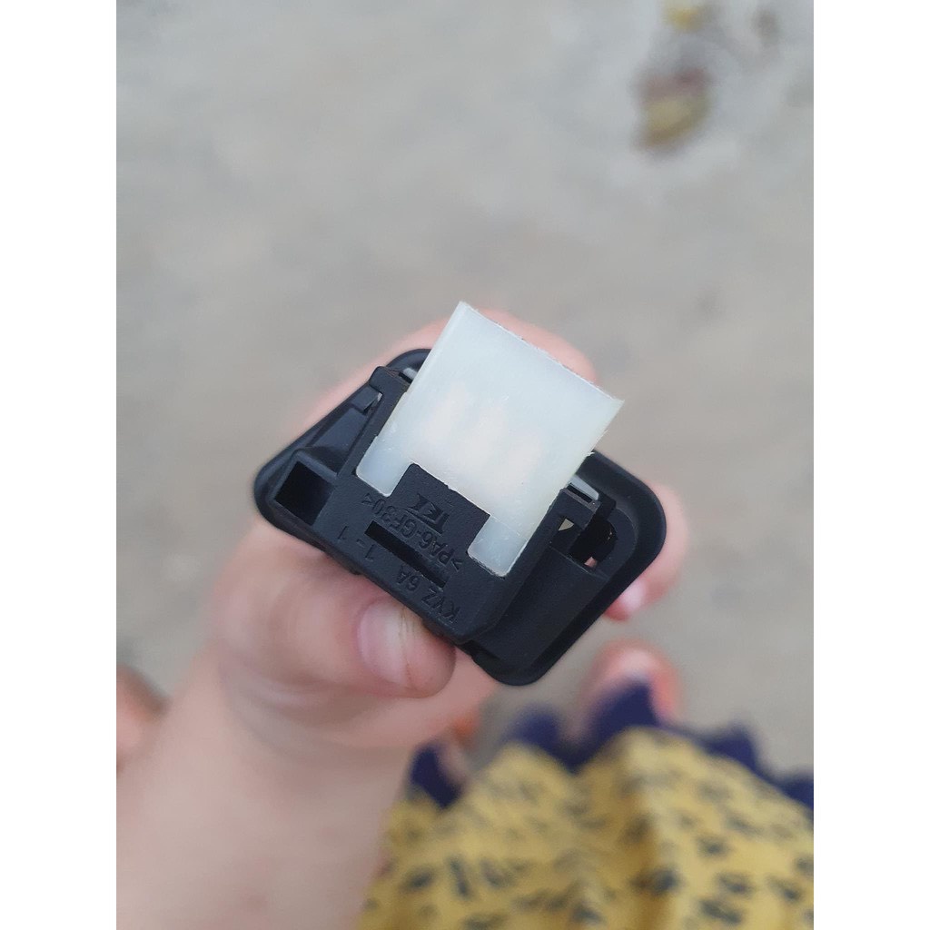 Công tắc tắt đèn cho các xe như wave, rsx, vision,lead, blade, Airblade lắp như zin không đục khoét