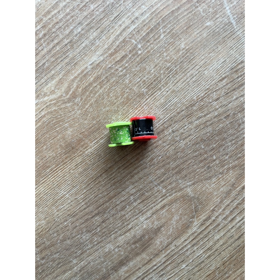 Chì Lá Chia Vạch Câu Cá cuộn