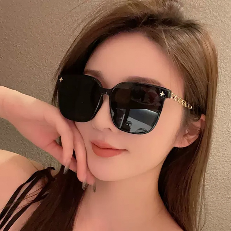 Kính Mát Chống Tia UV400 Nhiều Màu Sắc