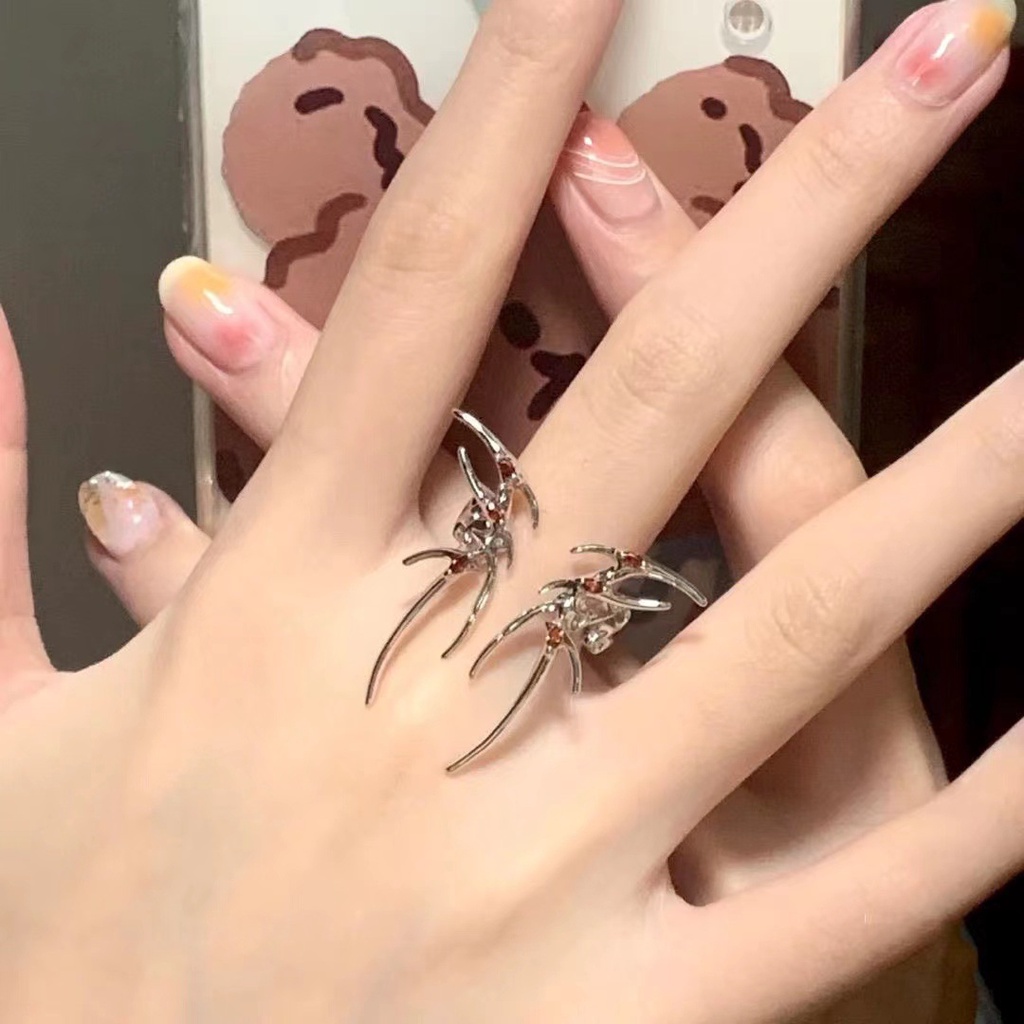 Nhẫn đeo tay bướm cá tính nữ thiết kế mới trang sức sg