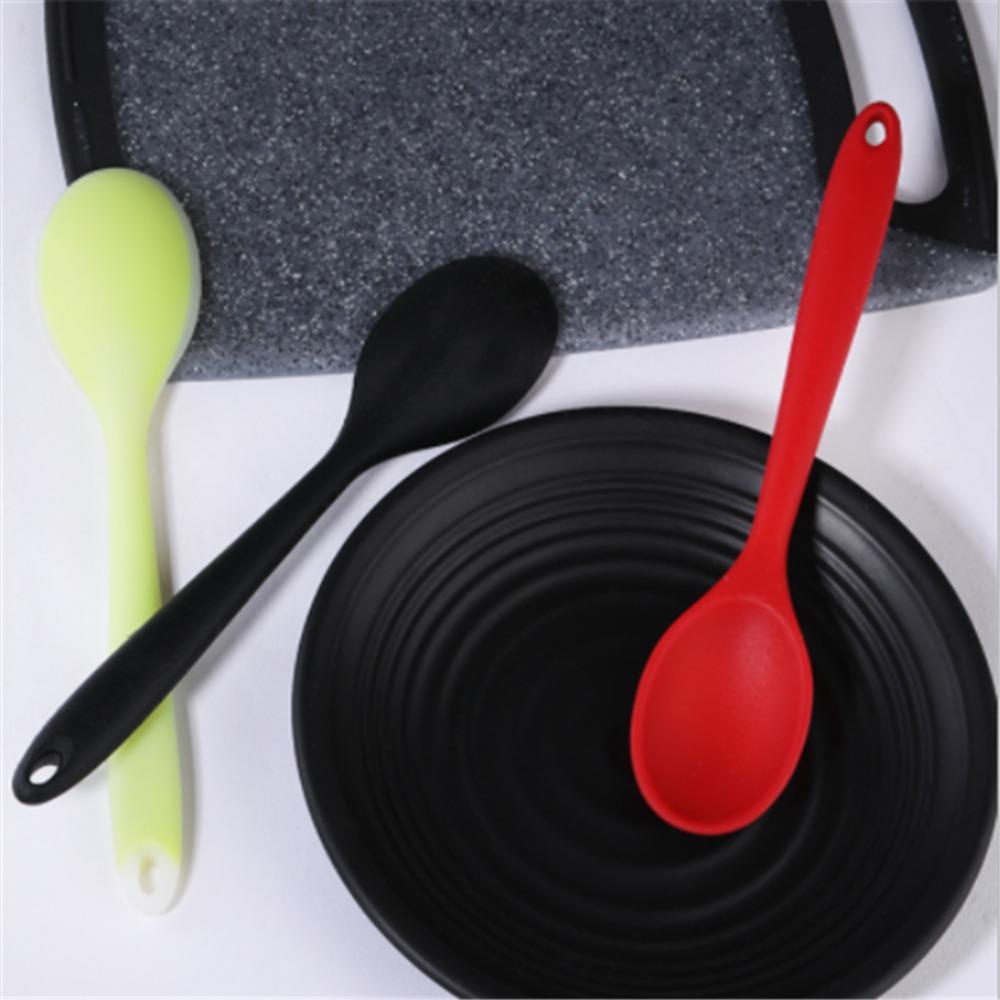 Muỗng Ăn Kem Bằng Silicone Cán Dài Chống Rơi Tiện Dụng