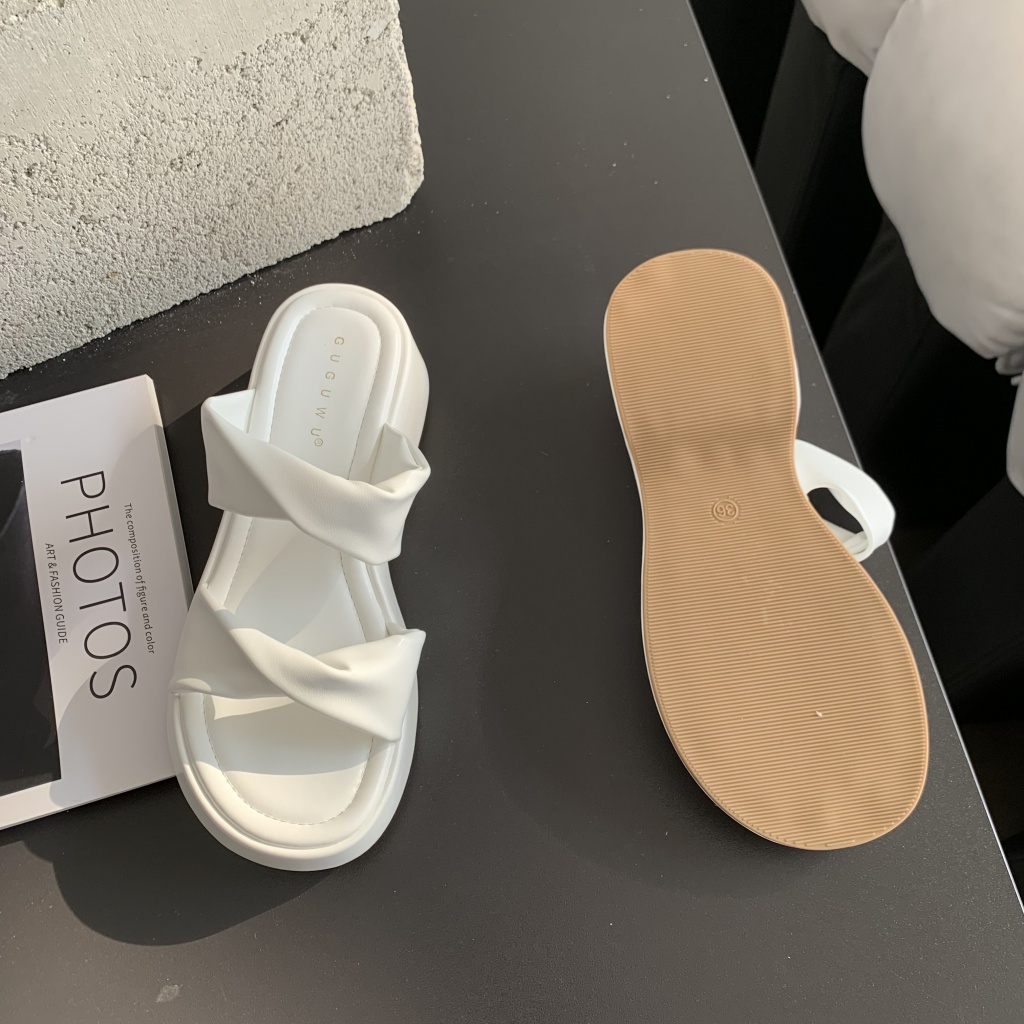 Dép Sandal Đế Xuồng Thời Trang Mùa Hè 2023 Phong Cách Mới Cho Nữ