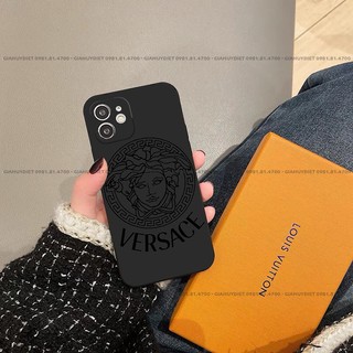 Ốp lưng iPhone Hoạ Tiết Đen Versace 15/15Plus/15Pro/15Promax/16/16Plus/16Pro/16Promax