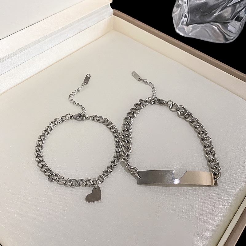 Vòng Tay Thép Titan Hình Trái Tim Đơn Giản Thời Trang Cá Tính