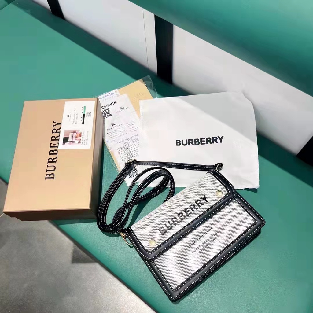 Túi Da Đeo Chéo Burberry Thời Trang Cho Nam Nữ