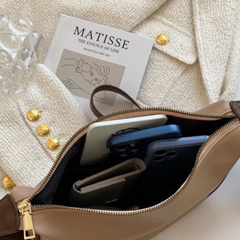 Túi Đeo Chéo Vai Kiểu Bánh Bao Dung Tích Lớn Cho Nữ (Không Kèm Móc Khóa)