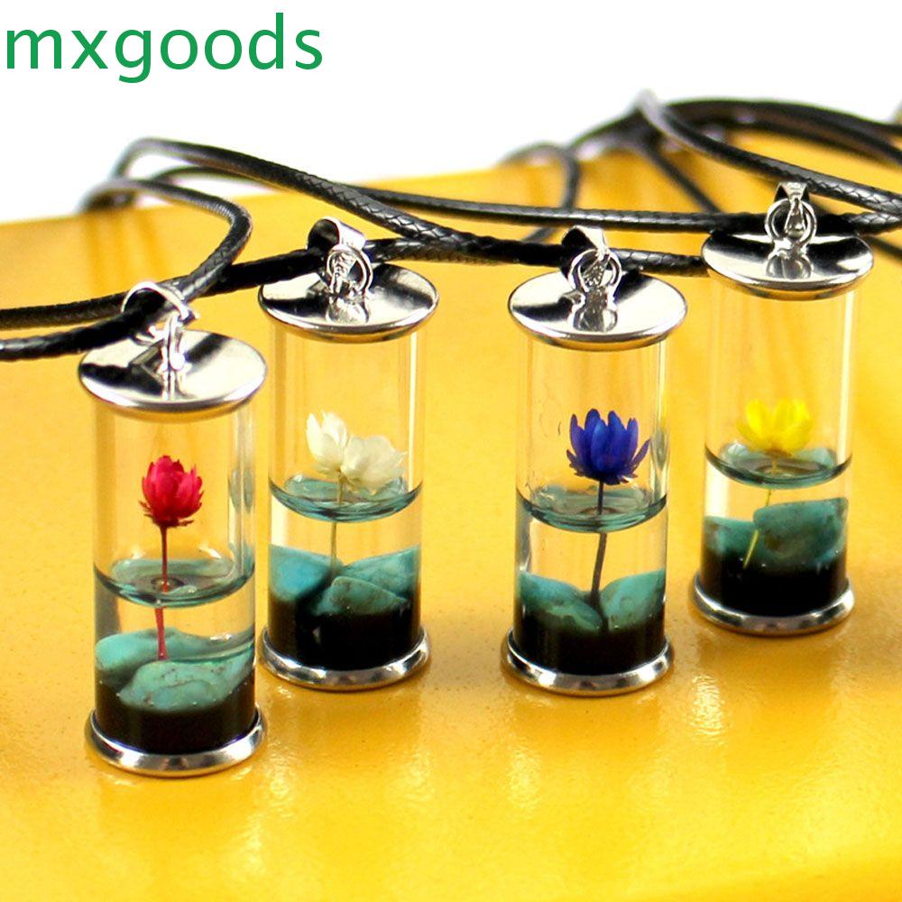 Dây Chuyền Mặt Hình Lọ Thủy Tinh Trong Suốt Phối Hoa Sen Khô Thời Trang Cho Nữ
