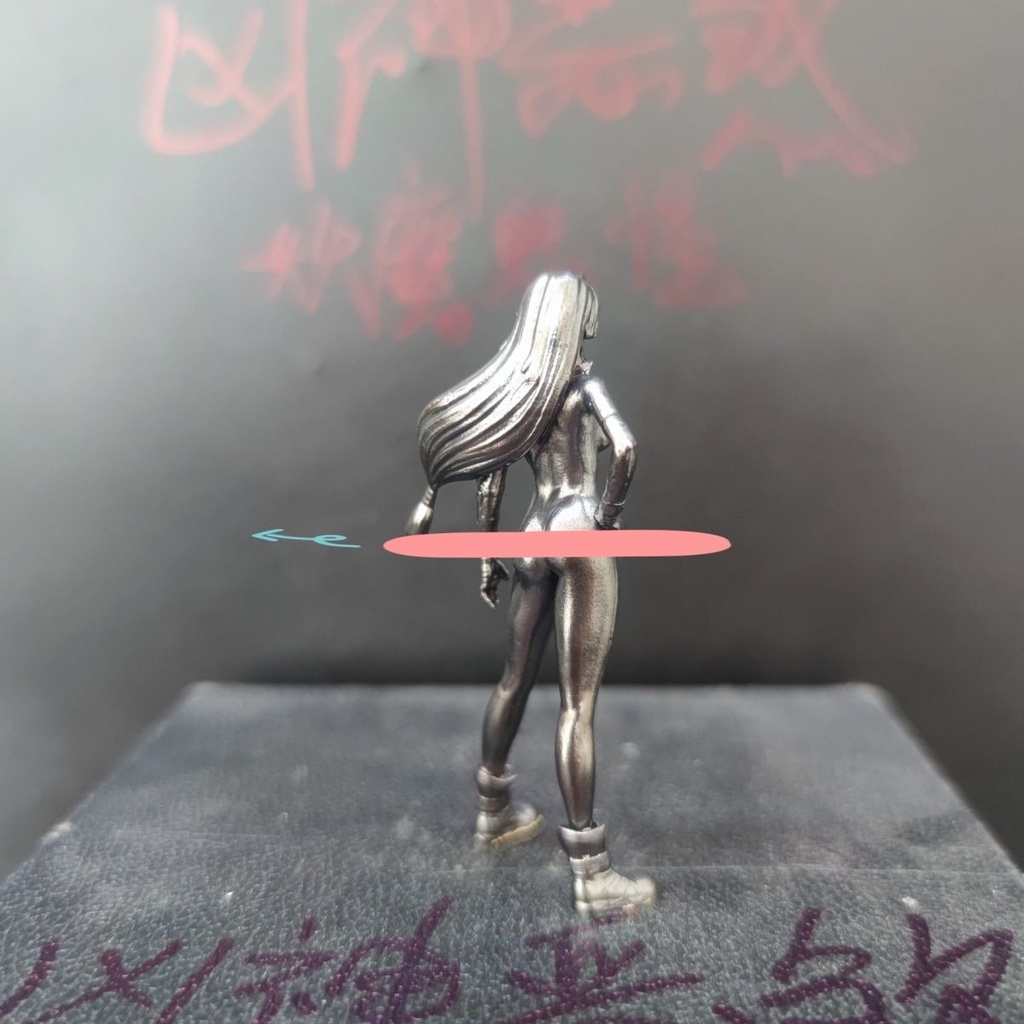 Mô Hình Nhân Vật Tifa Zacksclaude Trong Game Final Fantasy