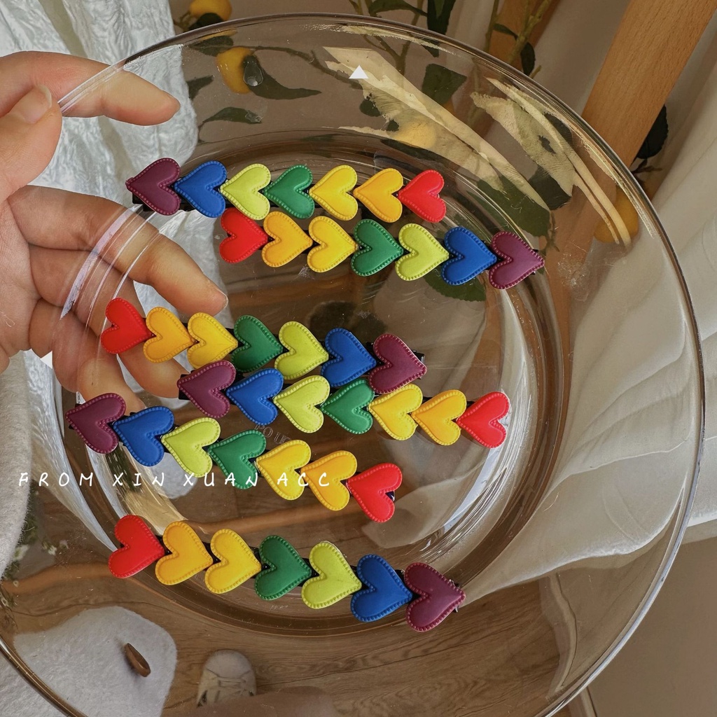 Kẹp Tóc Hình Trái Tim Màu Cầu Vồng Dễ Thương Thời Trang Cho Nữ