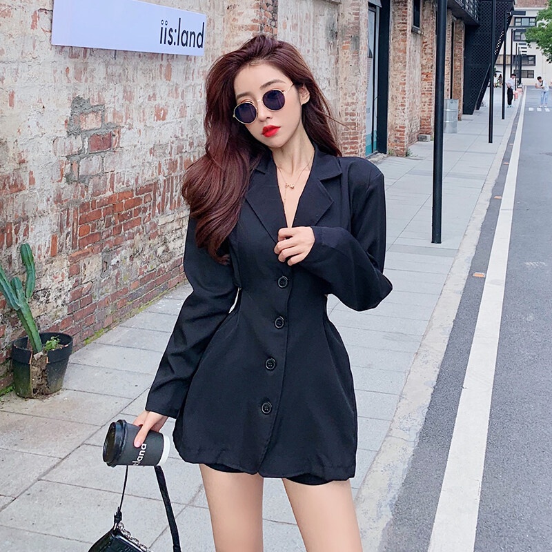 IELGY   Đầm Đen Tay Dài Nhấn Eo Hở Eo Thời Trang Dành Cho Nữ