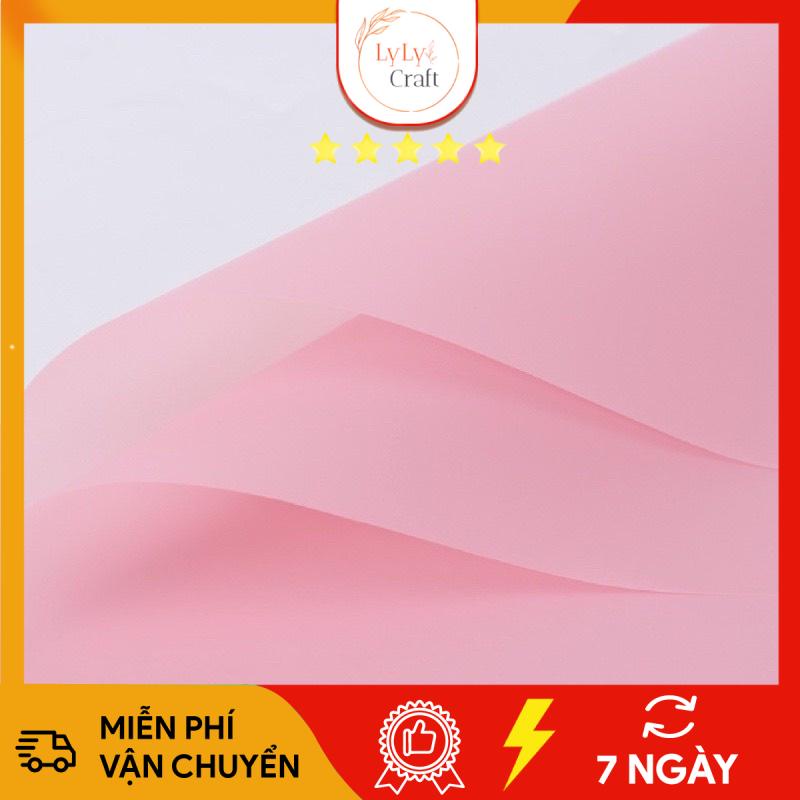 Giấy gói hoa trơn mờ ko thấm nước nhiều màu dùng để gói hoa len handmade, hao tươi, hoa sáp ....