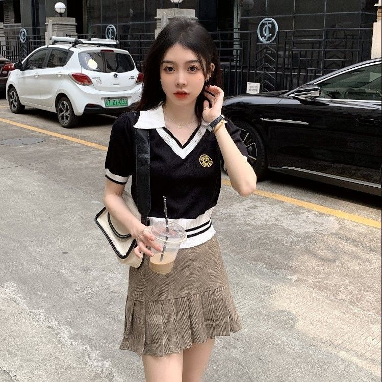 áo croptop len dệt kim tay ngắn kiểu cổ polo dáng ôm thời trang mùa hè 2023 phong cách mới