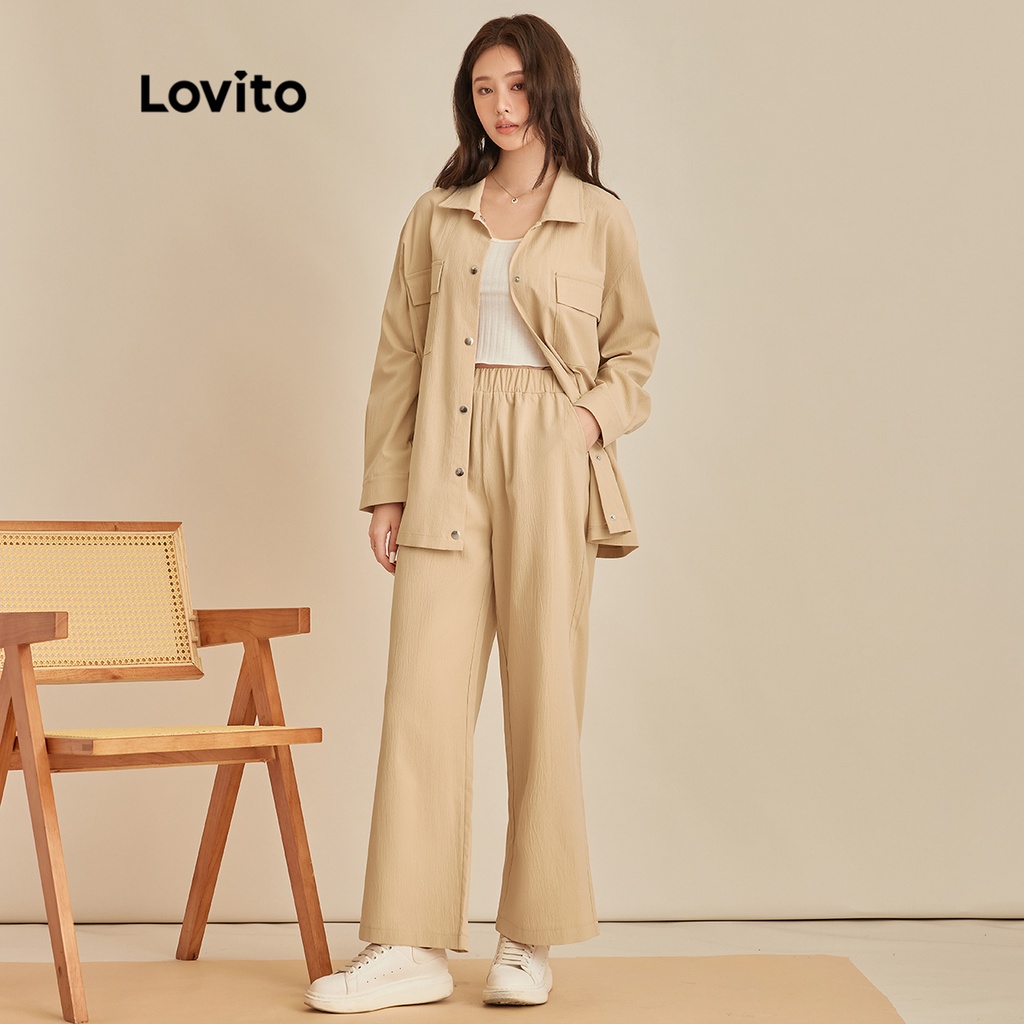 Set quần LOVITO ống rộng nút cài trước và áo tay dài màu trơn phong cách đơn giản cho nữ L45ED050 (màu kaki nhạt)