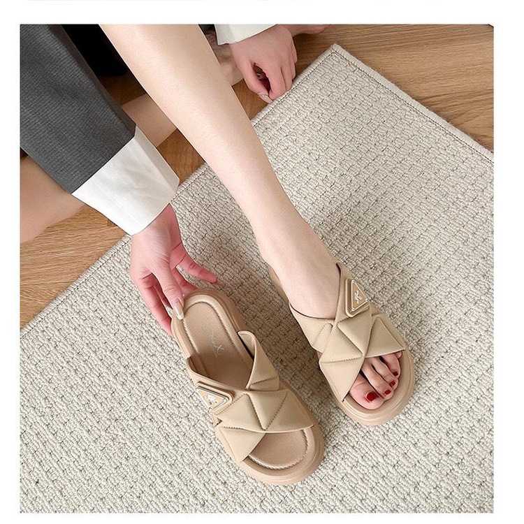 DÉP NỮ, DÉP LÊ QUAI ĐAN CHÉO CAO 4.5 CM PHONG CÁCH NĂNG ĐỘNG, TRẺ TRUNG DP33