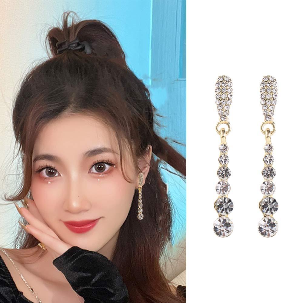 Bông Tai Dáng Dài Phối Tua Rua Thiết Kế Tinh Tế Thời Trang Sang Trọng Cho Nữ