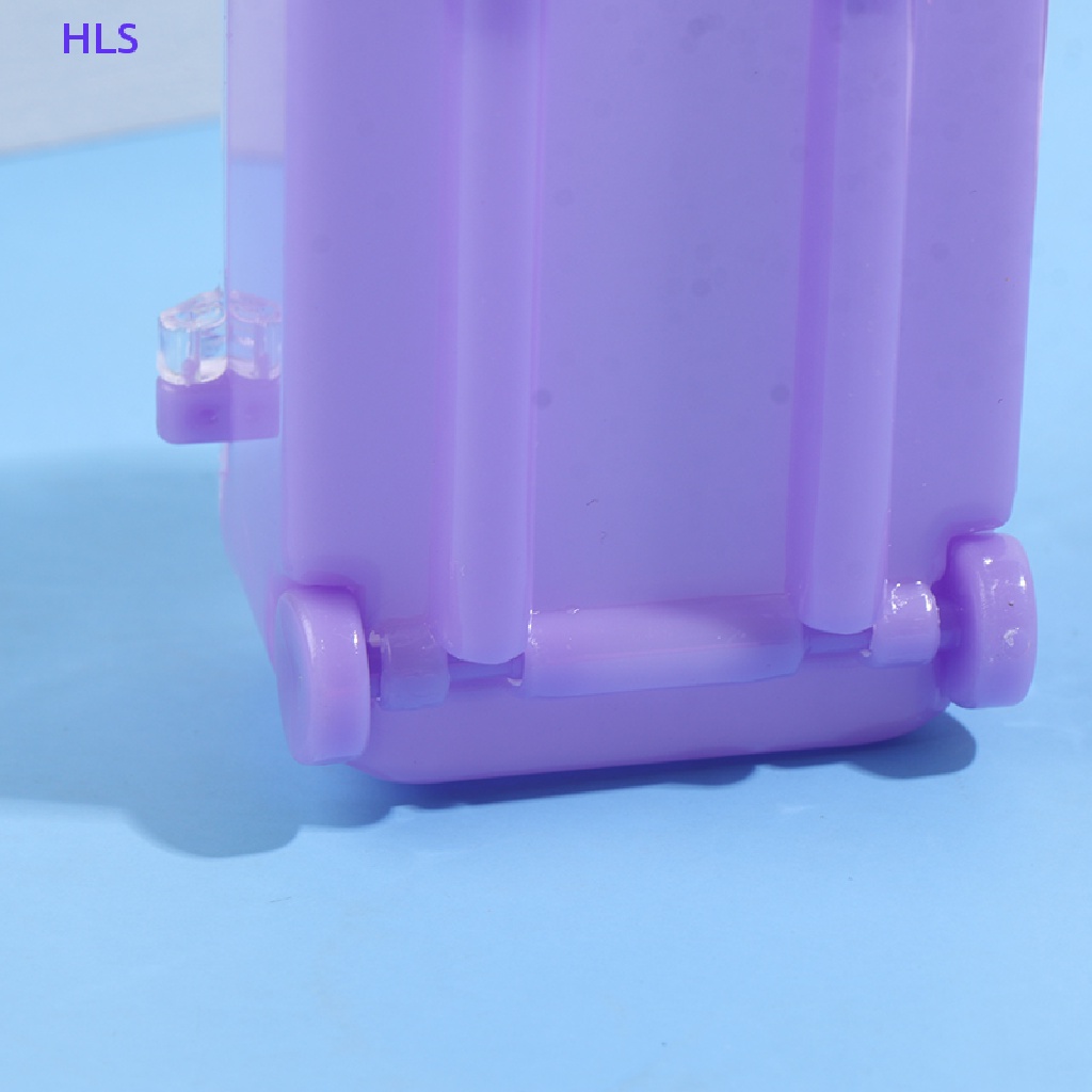 Va Li Bằng Nhựa Trang Trí Nhà Búp Bê